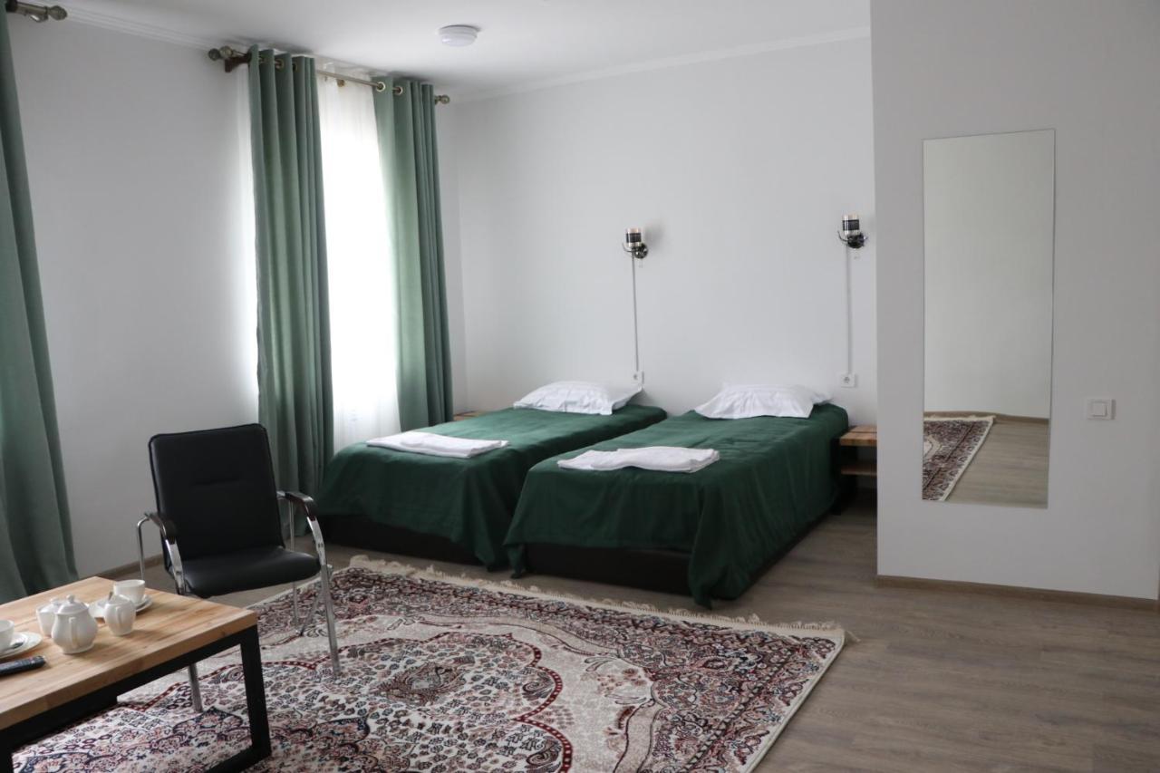 Issyk - Kol Hotel Balykchy Exterior photo